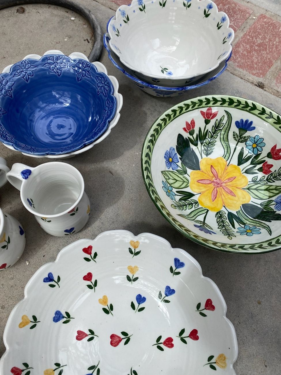Bowls and a wildflower plate